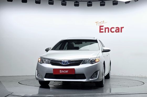 Toyota Camry Hybrid XLE — пробег 122 173 км — фото 3 из 5
