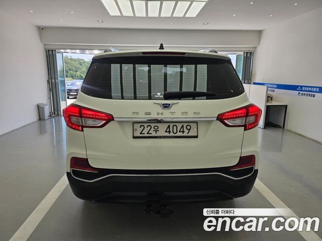 Ssangyong Rexton Diesel 2.2 4WD Heritage — пробег 112 000 км — фото 4 из 5