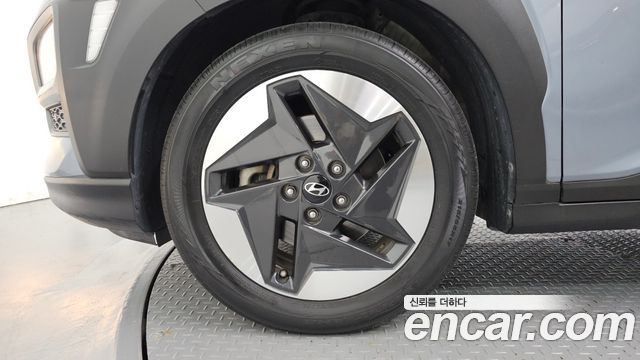 Hyundai Kona из Кореи Encar