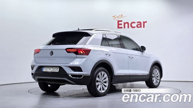 Volkswagen T-Roc 2.0 TDI Premium — пробег 60 562 км — фото 2 из 5