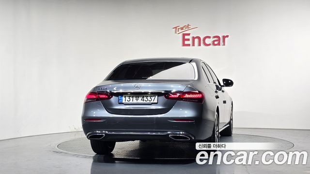 Mercedes-Benz E-Class E250 Avantgarde — пробег 62 922 км — фото 4 из 5