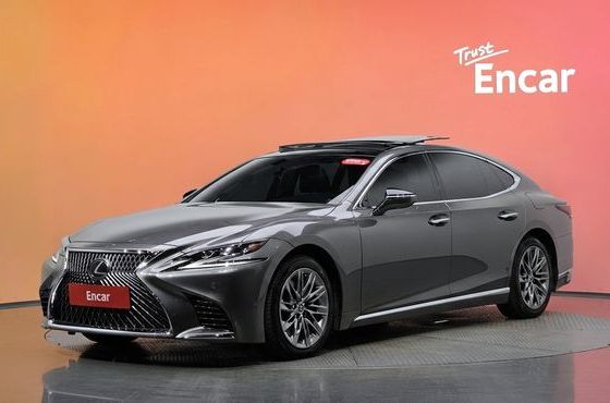 Lexus LS 3.5 Luxury AWD — пробег 72 225 км — фото 1 из 5