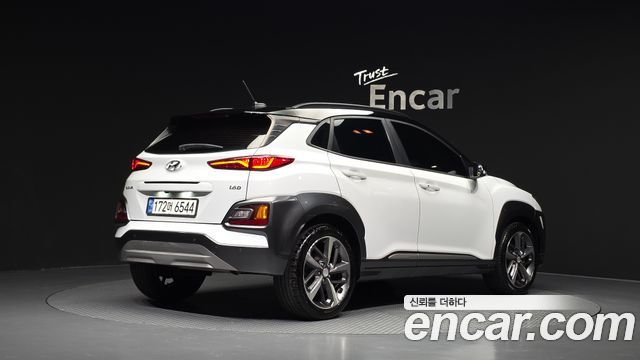 Hyundai Kona из Кореи Encar