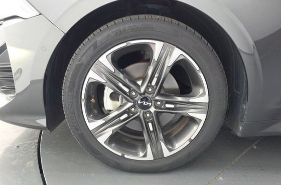 Kia K5 2.0 Signature — пробег 49 830 км — фото 5 из 5