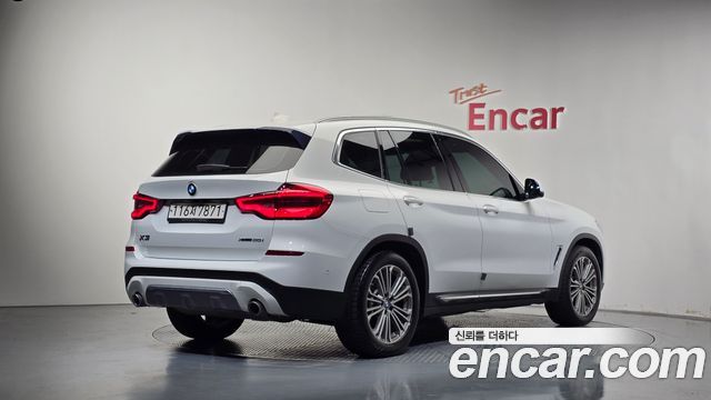 BMW X3 xDrive 20i Luxury — пробег 72 006 км — фото 2 из 5