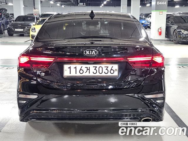 Kia K3 из Кореи Encar