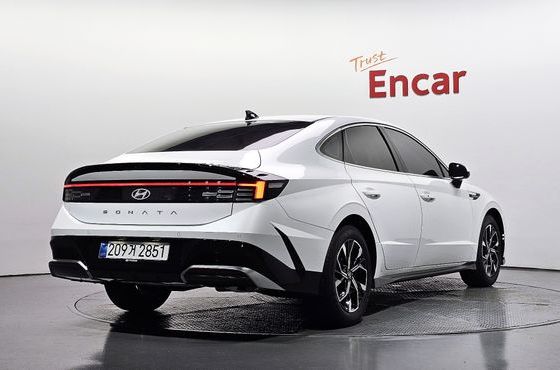 Hyundai Sonata 1.6 Turbo S — пробег 3 795 км — фото 2 из 5