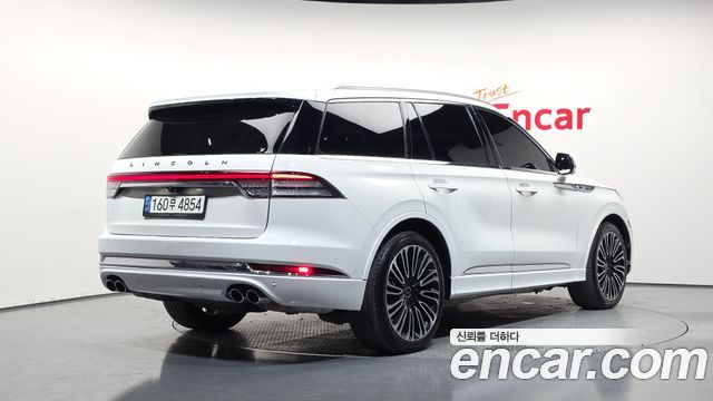 Lincoln Aviator 3.0 Black Label AWD — пробег 76 561 км — фото 2 из 5