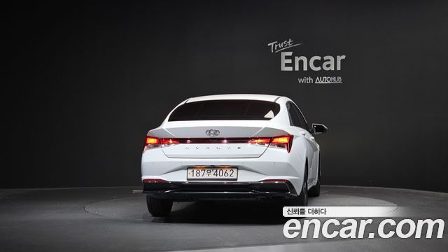 Hyundai AVANTE Modern — пробег 111 849 км — фото 4 из 5