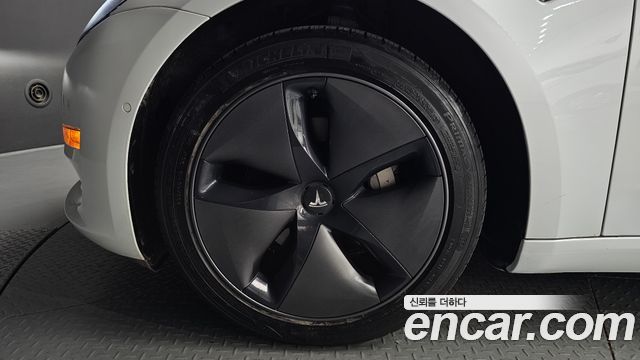 Tesla Model 3 из Кореи Encar