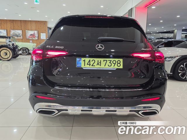 Mercedes-Benz GLC-Class GLC300 4MATIC AMG Line — пробег 1 924 км — фото 4 из 5