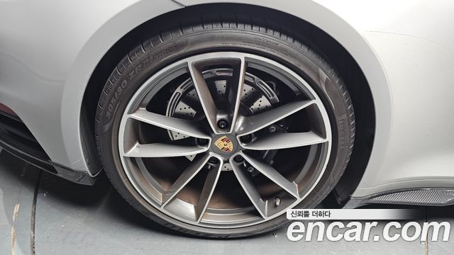 Porsche 911 Carrera 4 Cabriolet — пробег 16 145 км — фото 5 из 5