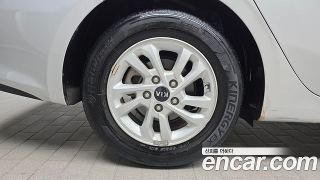 Kia K3 Luxury — пробег 21 670 км — фото 5 из 5