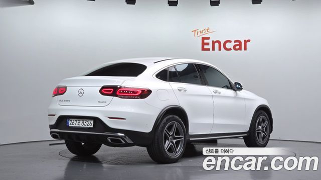 Mercedes-Benz GLC-Class GLC220 d 4MATIC Coupe — пробег 74 748 км — фото 2 из 5