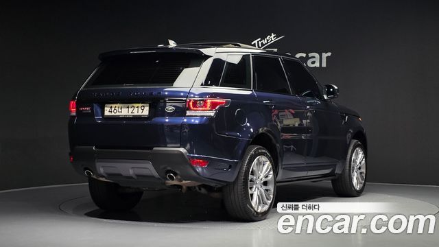 Land Rover Range Rover Sport 3.0 SDV6 AB Dynamic — пробег 101 263 км — фото 2 из 5
