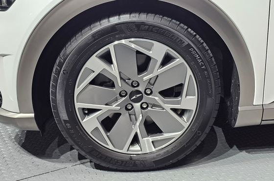 Genesis GV60 Standard — пробег 41 872 км — фото 5 из 5
