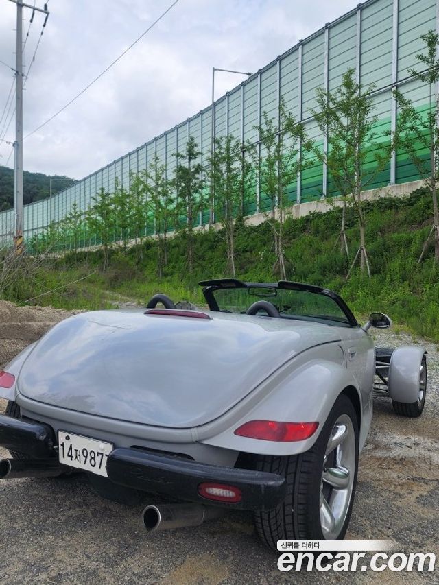 Chrysler Prowler 3.5 — пробег 26 000 км — фото 2 из 5
