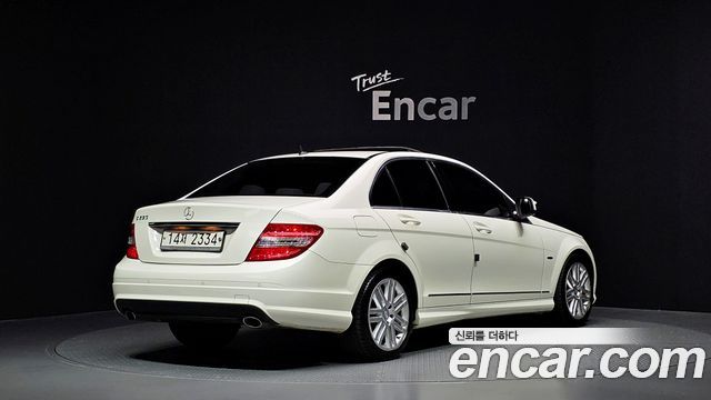 Mercedes-Benz C-Class из Кореи Encar