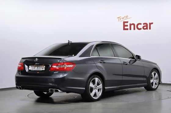 Mercedes-Benz E-Class E220 CDI Avantgarde — пробег 102 443 км — фото 2 из 5
