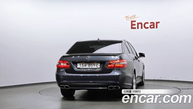 Mercedes-Benz E-Class E220 CDI Avantgarde — пробег 102 443 км — фото 4 из 5