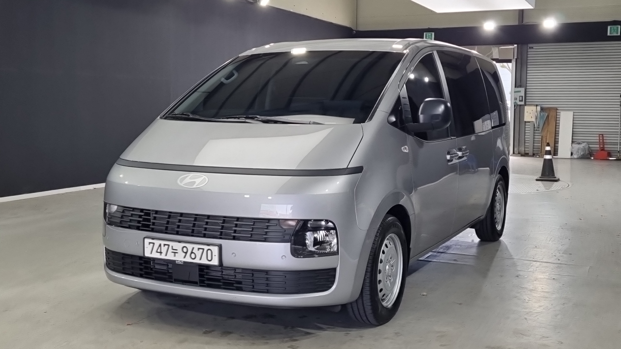 Hyundai Staria из Кореи Encar