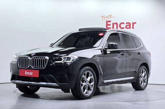 BMW X3 xDrive 20i — пробег 28 290 км — фото 1 из 5