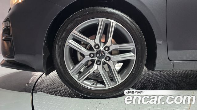 Kia K3 Luxury — пробег 67 183 км — фото 5 из 5