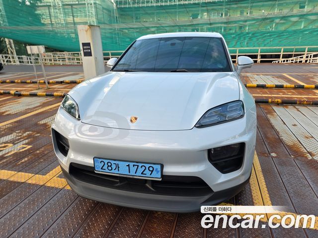 Porsche Macan Base 4 — пробег 7 000 км — фото 1 из 5
