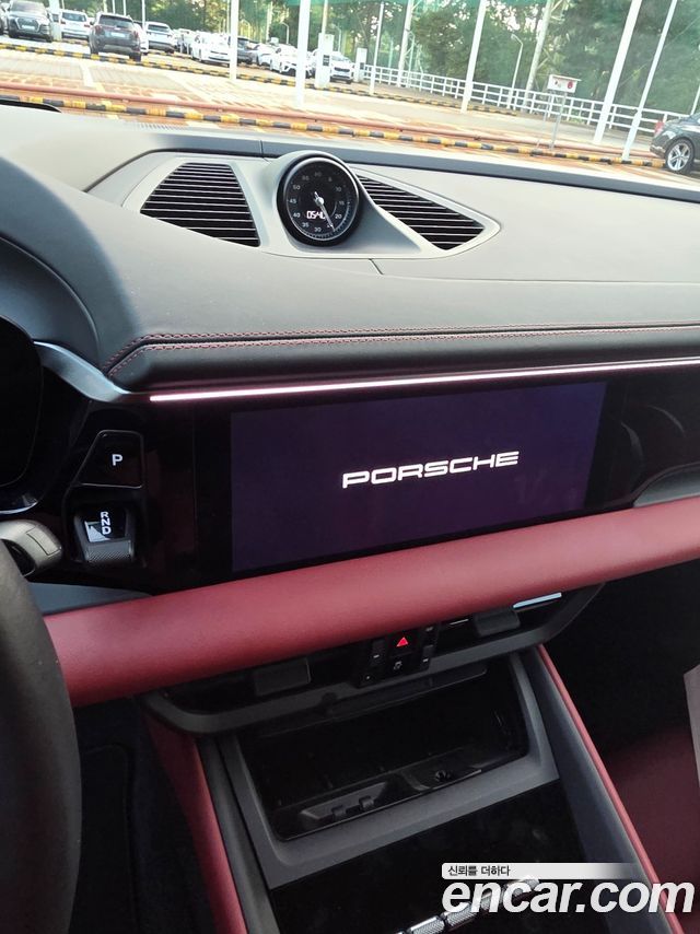 Porsche Macan Base 4 — пробег 7 000 км — фото 5 из 5