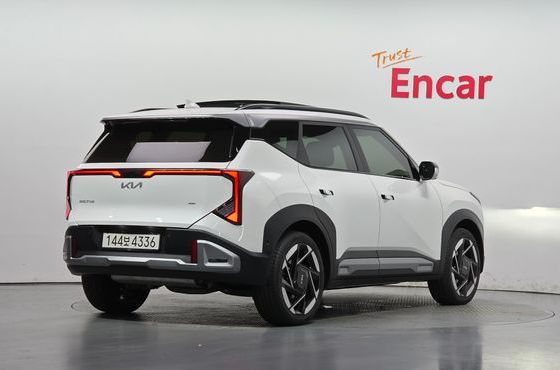 Kia Seltos Gasoline 1.6T 4WD Signature — пробег 2 829 км — фото 2 из 5