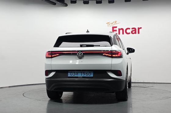 Volkswagen ID.4 Pro — пробег 41 377 км — фото 4 из 5