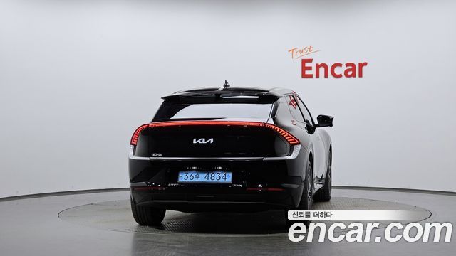 Kia EV6 из Кореи Encar