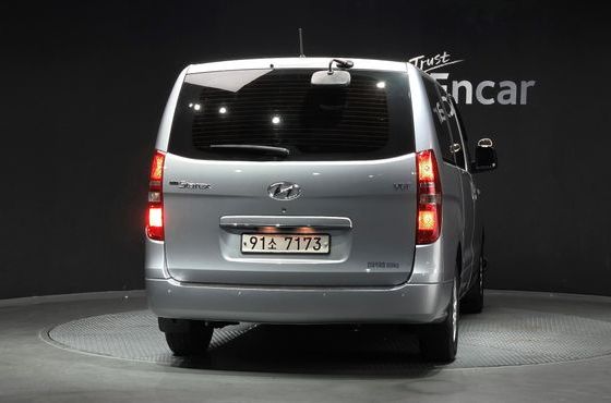 Hyundai Starex Van 3-Seater Smart — пробег 63 846 км — фото 4 из 5
