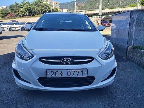 Hyundai Accent 1.4 VVT Smart — пробег 103 330 км — фото 3 из 5