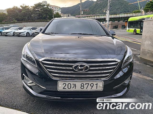Hyundai Sonata 2.0 Style — пробег 71 896 км — фото 3 из 5