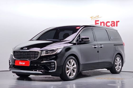Kia Carnival 9-Seater Noblesse Special — пробег 210 849 км — фото 1 из 5