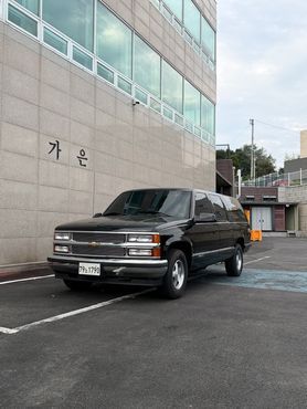Chevrolet Surburban 5.7 — пробег 185 000 км — фото 2 из 5