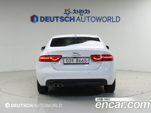 Jaguar XE из Кореи Encar