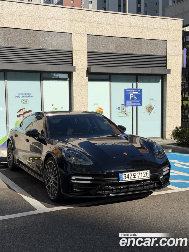 Porsche Panamera 2.9 AWD Executive — пробег 30 000 км — фото 1 из 5