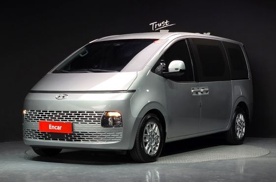 Hyundai Staria Cargo 3-Seater Modern — пробег 208 727 км — фото 1 из 5