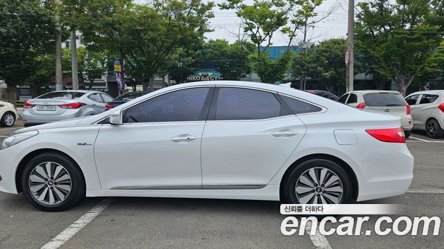 Hyundai Grandeur Premium — пробег 117 187 км — фото 3 из 5
