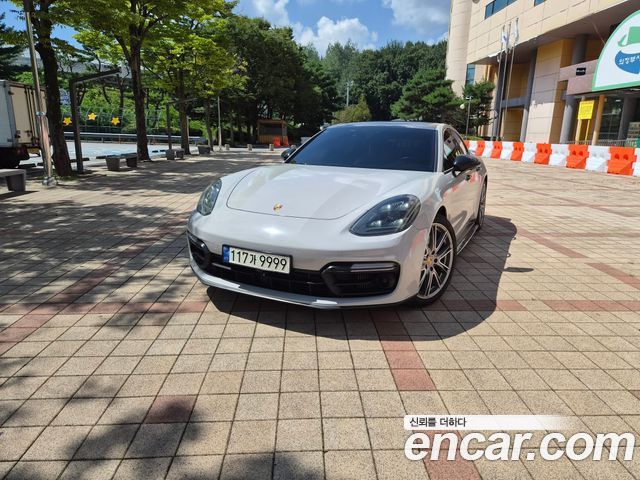 Porsche Panamera 4.0 GTS — пробег 76 000 км — фото 2 из 5