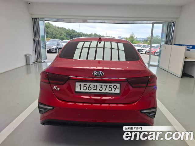 Kia K3 из Кореи Encar