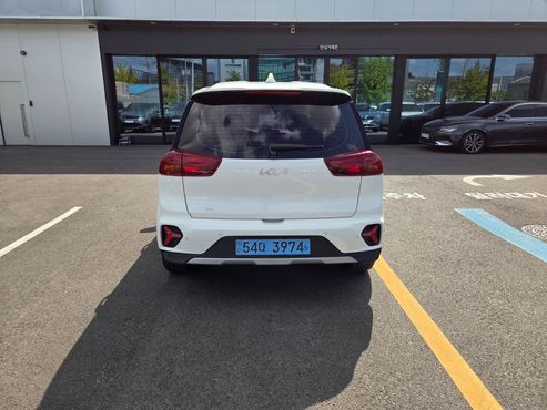 Kia Niro Air — пробег 142 447 км — фото 3 из 5
