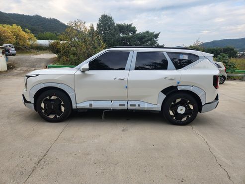 Kia EV5 Long Range 2WD Earth — пробег 14 км — фото 5 из 5
