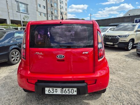 Kia Soul Gasoline 1.6 Smart — пробег 99 247 км — фото 5 из 5