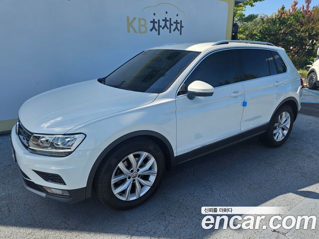 Volkswagen Tiguan 2.0 TDI Premium — пробег 56 864 км — фото 2 из 5