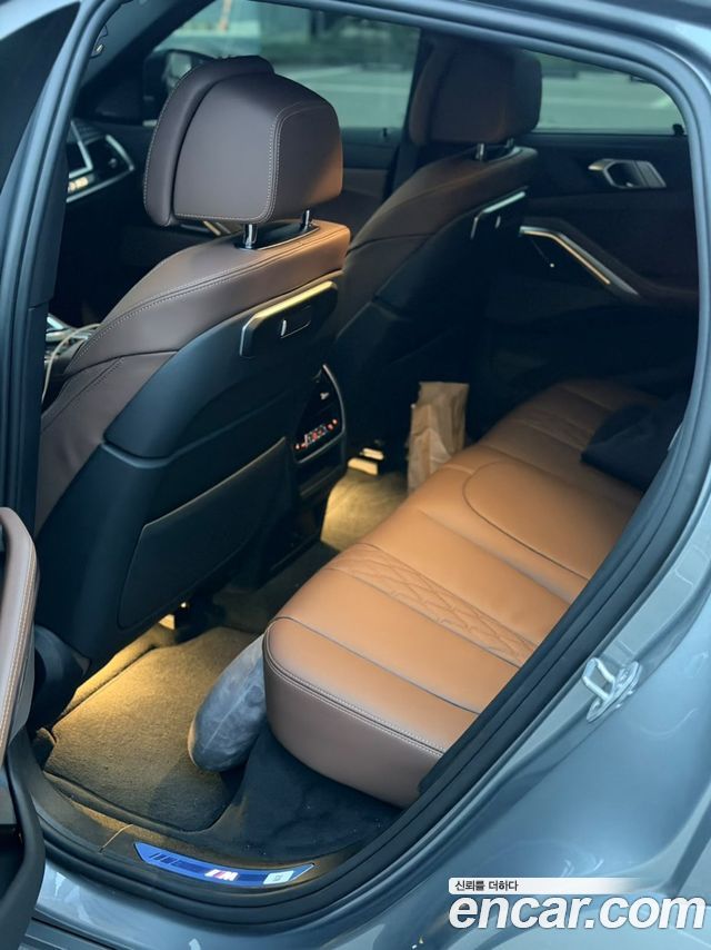 BMW X6 xDrive30d M Sport — пробег 10 500 км — фото 5 из 5