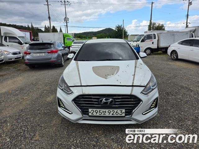 Hyundai Sonata 2.0 Style — пробег 238 052 км — фото 1 из 5