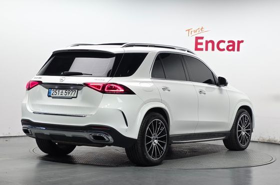 Mercedes-Benz GLE-Class GLE450 4MATIC — пробег 87 441 км — фото 2 из 5